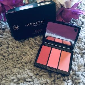 Anastasia Beverly Hills Blush Trio